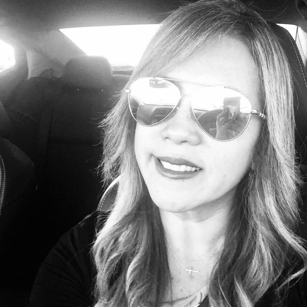 Meet your Posher, Gloria